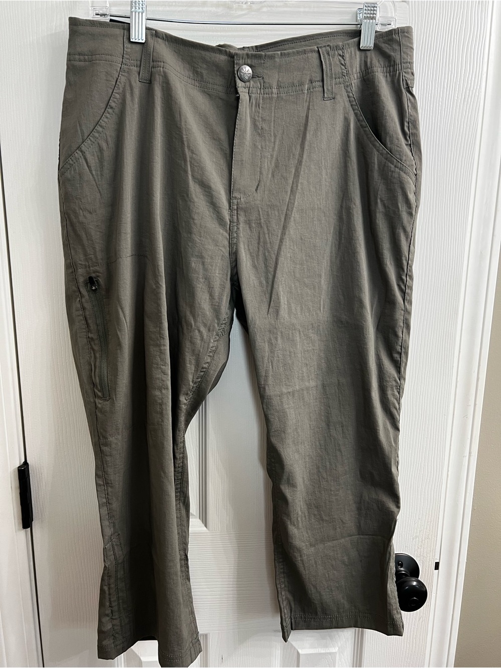 NWT Khombu Ladies Stretch Capri Pant Green Sz Large
